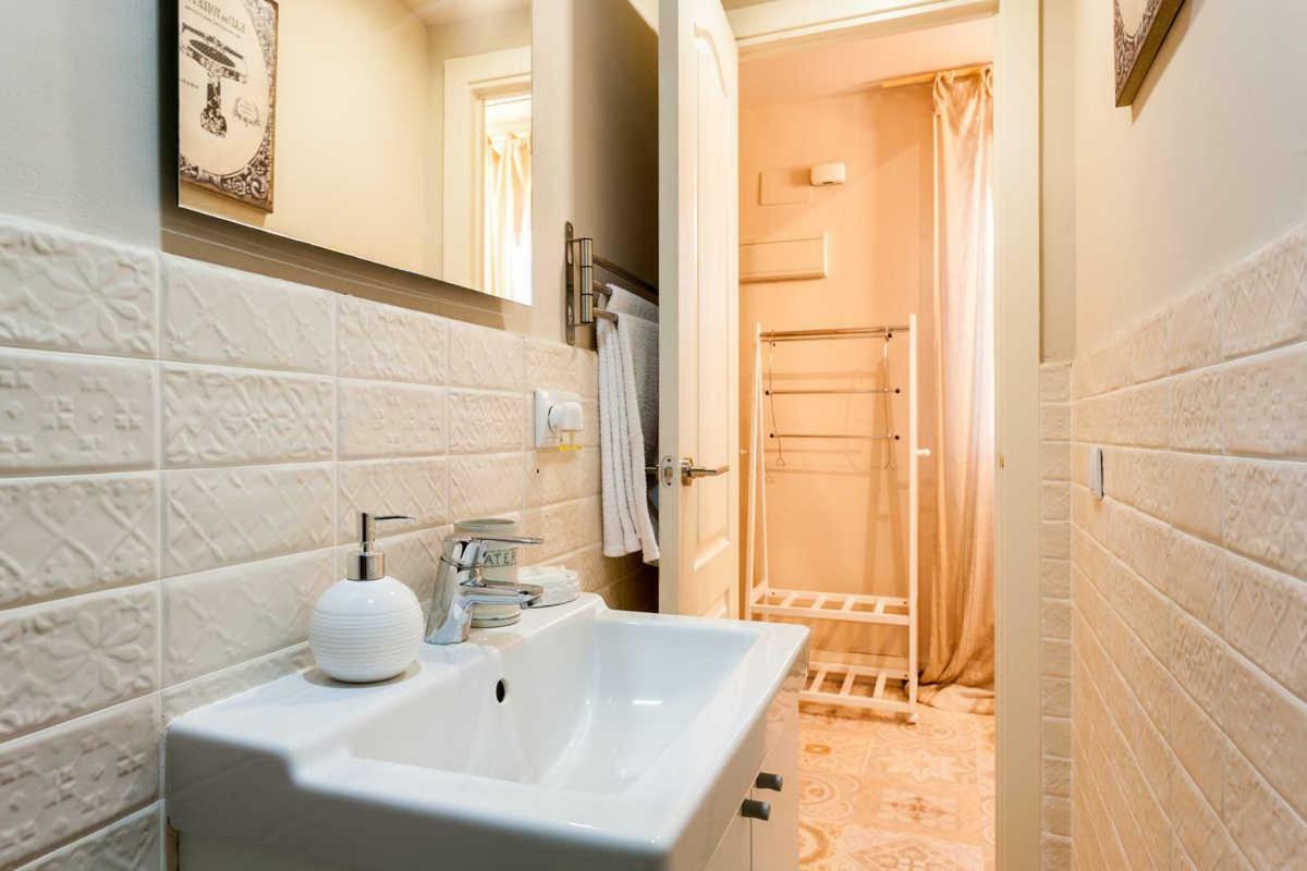 Precioso Apartamento En Pleno Centro Con Wifi Valencia Exterior foto
